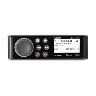 Sistema de Audio Marino MS-RA70 / Pantalla LCD Monocroma 2.6" / Tecnología Multi-Zone™️ 2 Zonas / Potencia Pico 200 W / Bluetooth® y ANT® / Compatible con SiriusXM y DAB+ / IPX7 / USB para Actualizaciones 100151630 p.png