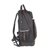 mochila para herramientas extragrande tradesman pro™ con 40 bolsillos y puerto usb c