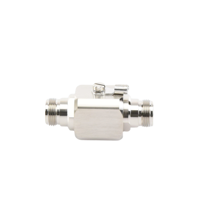 protector contra descargas eléctricas. cubre los rangos de frecuencia de los amplificadores de señal celular. 50 ohm. conectores n. protector contra descargas eléctricas. cubre los rangos de frecuencia de los amplificadores de señal celular. 50 ohm. conectores n.