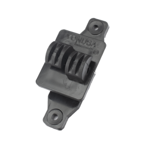 aislador de paso para cercos eléctricos, resistente al clima extremo.