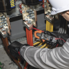 amperímetro digital de gancho, rango automático de 400 a ca/cd. (mide corriente directa)