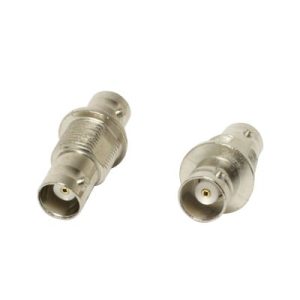 adaptador coaxial doble, de bnc hembra a bnc hembra para chasis en com 3010, niquel / oro / delrin.