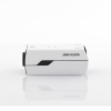 camara box ip 4 megapixel / serie pro / darkfighter / poe / 12 vcc o 24 vca / wdr 120 db / onvif / rs 485 / blc / entrada y salida de audio y alarmas (no incluye lente) / micro sd