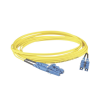 jumper de fibra optica monomodo 9/125 os2, lc lc duplex, lszh, color amarillo, 3 metros