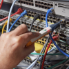 detector de fibra activa y potencia Óptica fiberlert™, para fibras monomodo y multimodo en lambdas de 850 a 1625 nm, detección sin contacto, compatibles con conectores upc y apc
