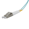 jumper de fibra Óptica multimodo 50/125 xglo om3, lc lc duplex, ofnr, color aqua, 30 metros