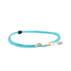 jumper de fibra Óptica multimodo 50/125 xglo om4, lc lc duplex, ofnr, color aqua, 3 metros