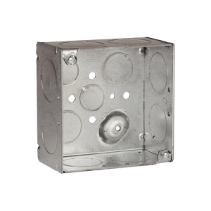 caja cuadrada galvanizada de 4" x 4"/ profundidad de 2 1/8" /8 entradas 1", 3 entradas 1/2" y 2 entradas 3/4"/ soldada.
