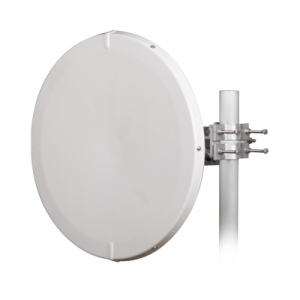 antena direccional de alto rendimiento / 30.5 ± 1 dbi / 2 ft / 5.9 7.125 ghz / conectores rp sma / alto aislamiento al ruido / fácil montaje y herraje de acero inoxidable / radomo incluido