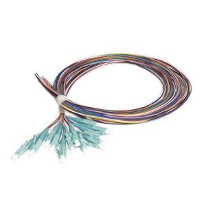 kit de 12 pigtails lc multimodo om3 50/125, conectores aqua, 2 metros