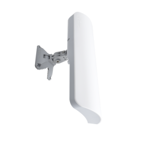 (mant 15s) antena sectorial de 15dbi con angulo de apertura de 120° con un rango de 5.17 5.825ghz