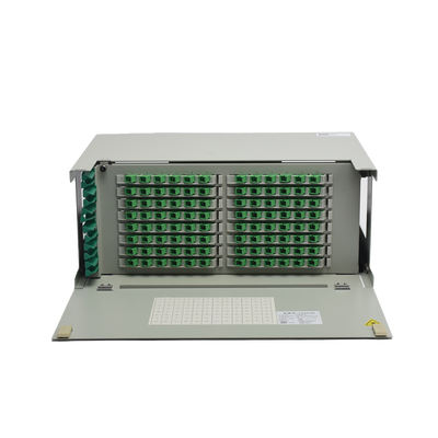 distribuidor de fibra Óptica para 96 empalmes, con 96 acopladores sc/apc y 96 pigtails, 19", 4 ur distribuidor de fibra Óptica para 96 empalmes, con 96 acopladores sc/apc y 96 pigtails, 19", 4 ur
