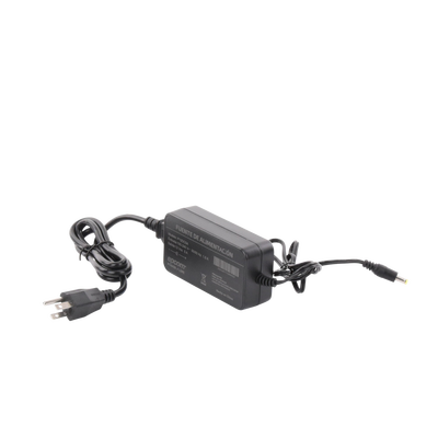 adaptador de pared con cables de extensión para mayor alcance 12 vcc / 5 amperes / profesional / 0.5 metros a la toma de alimentación / 0.5 metros a la conexión del dispositivo adaptador de pared con cables de extensión para mayor alcance 12 vcc / 5 amperes / profesional / 0.5 metros a la toma de alimentación / 0.5 metros a la conexión del dispositivo