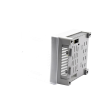 fuente de alimentación con gabinete de 4 salidas de 11 15 vcc / 5 amper / voltaje de entrada: 96 264 vca / soporta protección contra sobrecorriente de salida, protección contra cortocircuito / led indicador