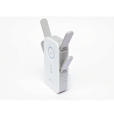repetidor / extensor de cobertura wifi ac, 2600 mbps, doble banda 2.4 ghz y 5 ghz, con 1 puerto 10/100/1000 mbps, 4 antenas externas repetidor / extensor de cobertura wifi ac, 2600 mbps, doble banda 2.4 ghz y 5 ghz, con 1 puerto 10/100/1000 mbps, 4 antenas externas