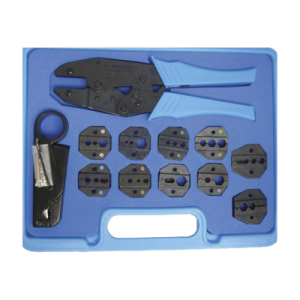kit en estuche de plástico con 10 muelas para instalar conectores en cables coaxiales, pinzas rfa 4005 20 y desforradoras de cable.