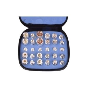 kit universal de adaptadores unidapt de 30 piezas en bronze blanco con estuche, esponja y ziper.