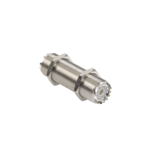 adaptador pasamuros de doble uhf hembra (so 239), montaje para panel con rosca estándar.