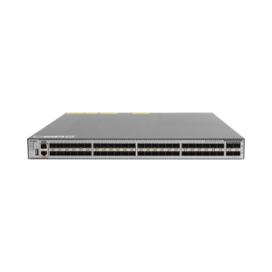 switch de distribución capa 3 con 48 puertos sfp 1g y 4 sfp+ 10gb, administración gratuita desde la nube.