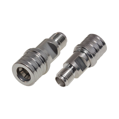 adaptador en línea de bajo pim, de conector qma (quick mate) macho a sma hembra, bronce blanco/ oro/ teflón. adaptador en línea de bajo pim, de conector qma (quick mate) macho a sma hembra, bronce blanco/ oro/ teflón.