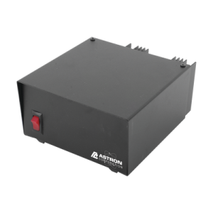 fuente de poder astron| salidas 13.8vcc, 20a | lineal regulada con circuito cargador de baterías.