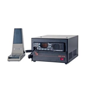 estación base con radio kenwood tk 7302, vhf 136 174 mhz, 50 watts, 16 canales.