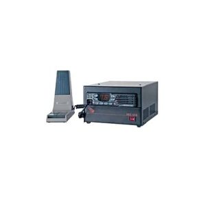 potente radiobase 136 174 mhz, 50 w de potencia y hasta 128 canales.