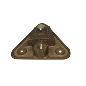 base triangular para punta pararrayo maciza.