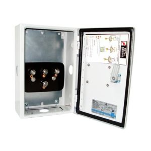 acoplador de impedancias de 1500 amp. capacidad máxima.
