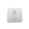 base autoadherible para cinchos práctica y eficiente para la organización y fijación de cables, fabricada en nylon resistente y de color natural con una medida de 19x19 mm, paquete con 100 piezas (4210 00001)