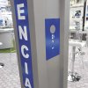 gabinete tipo torre para sistema de alerta mediante equipo fanvil i12 n 01p y estrobo (no incluidos).