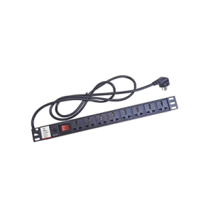 protector de 120 vca con 8 contactos de alimentación en color negro para aplicaciones en rack
