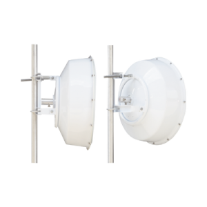 antena direccional de alta resistencia, ganancia 30 dbi, (4.9 6.4 ghz), plato hondo para mayor inmunidad al ruido, conectores n hembra, montaje incluido.