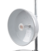 antena direccional de alta resistencia, ganancia 30 dbi, (4.9 6.5 ghz), plato hondo para mayor inmunidad al ruido, conectores n hembra, montaje y radomo incluido