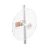 antena direccional con diseño aerodinámico para minimiza la resistencia al viento, ganancia de 30 dbi, frecuencia (4.9 6.5 ghz), polarización doble, incluye montaje para torre o mástil