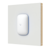 extensor wifi 6 unifi, se conecta directo al tomacorriente, hasta 5.4 gbps, repite solo wifi de equipos unifi.