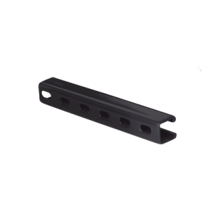 unicanal perforado de acero galvanizado con recubrimiento de pvc de 40 x 40 x 200 mm.