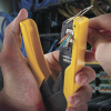 ponchadora/pelacables/cortacables con matraca para conectores pass thru rj45
