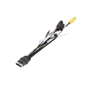 cable adaptador / posibilita la inclusión de un canal ip, incorpora salida de video conector tipo aviación 4 pines y datos rs485 / compatible con modelo xmr406nahd