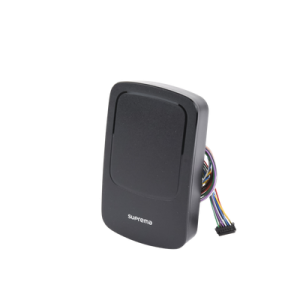 controlador de una puerta de uso en exterior, con lector de tarjetas multitecnolgia, nfc y bluetooth
