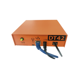 receptora de alarmas ip universal con 1 entrada de linea telefónica, para su central de monitoreo, recepción tcp/ip o gprs, serie m2m, paneles de alarma hikvision, entre otros.